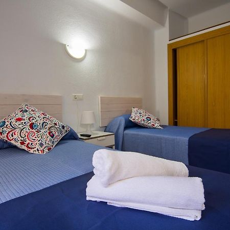 Hostal Guillot Torremolinos Exterior foto