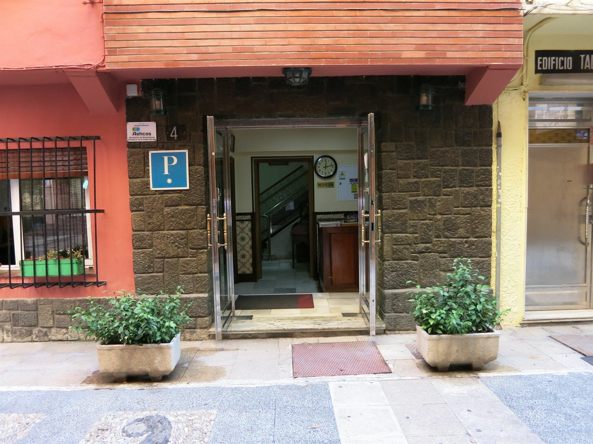Hostal Guillot Torremolinos Exterior foto